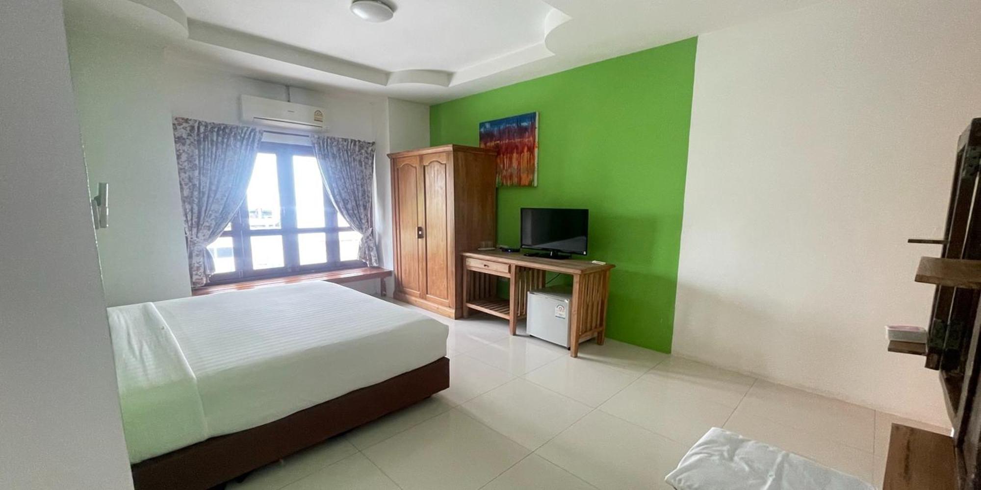 Yellow Tique Hotel Lampang Buitenkant foto