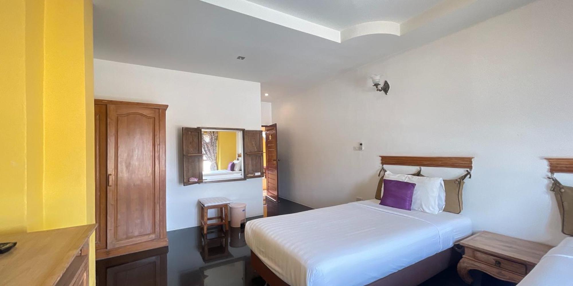 Yellow Tique Hotel Lampang Buitenkant foto